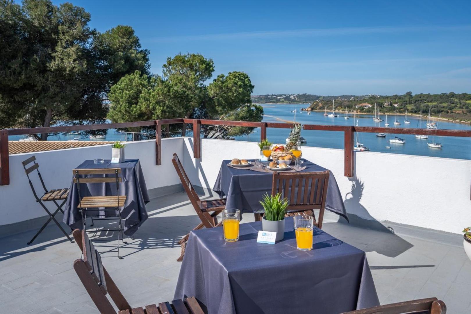 Ria Guest House Alvor Exterior photo